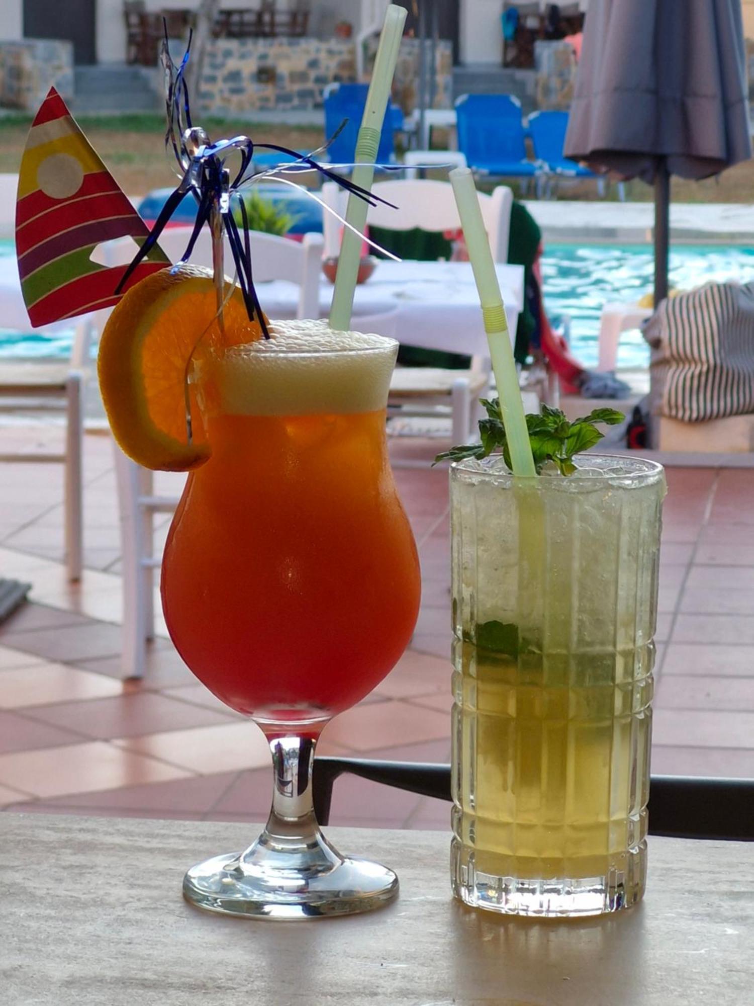 Creteco Hotel & Suites Gournes Gouvon Bagian luar foto