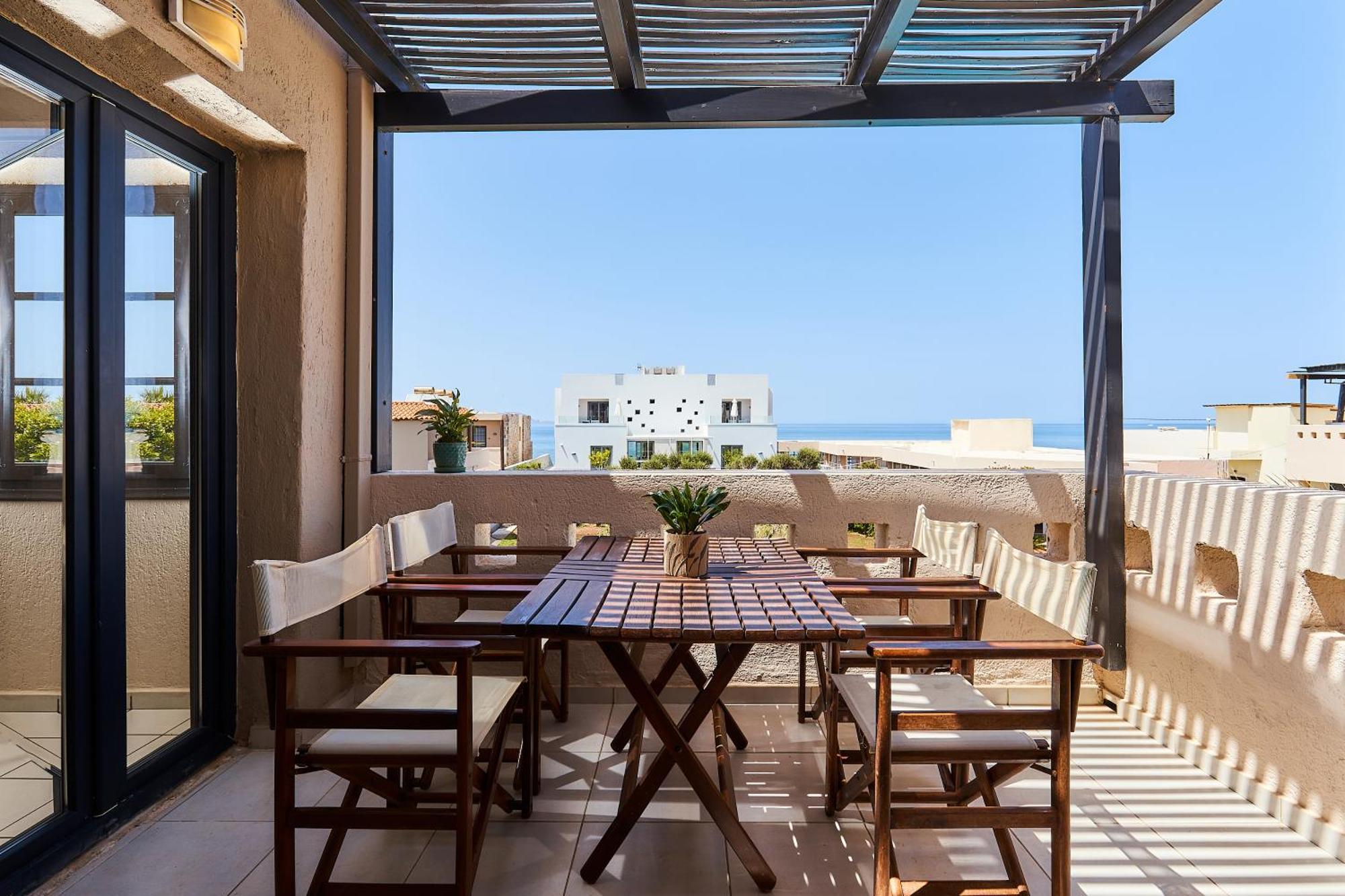 Creteco Hotel & Suites Gournes Gouvon Bagian luar foto